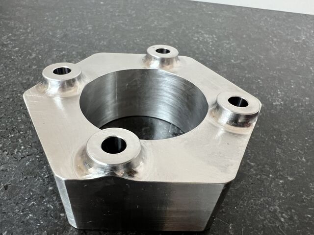 Large turned and milled aluminum part